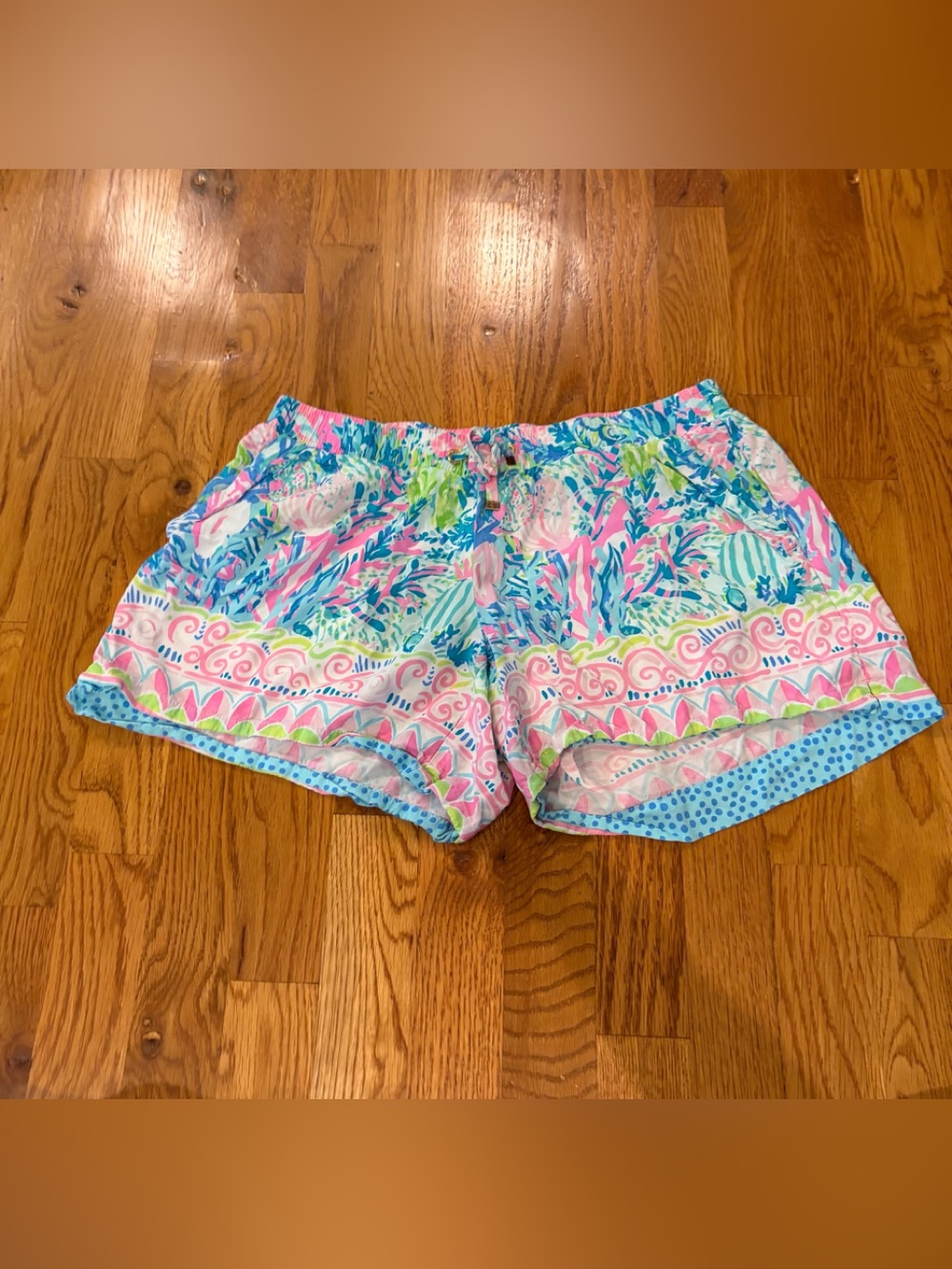 Lilly Pulitzer Pastel Tropical Print Drawstring Athletic Shorts Size Small